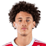 Photo of Maghnes Akliouche