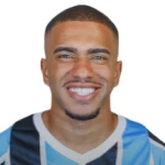 Photo of Lucas Esteves