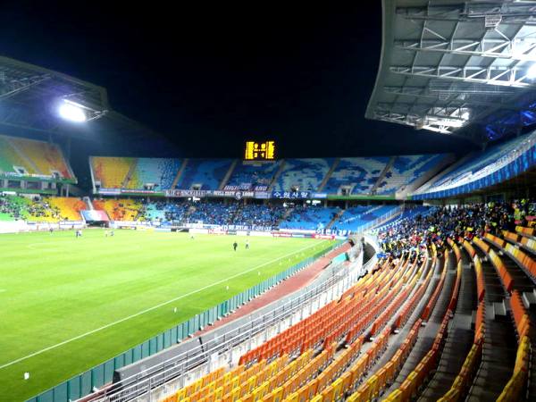 Suwon World Cup Stadium stadium