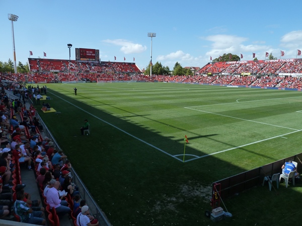 Coopers Stadium stadium