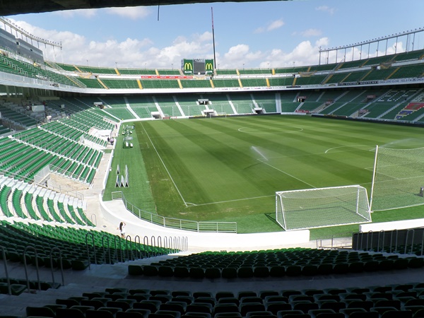 Estadio Manuel Martínez Valero stadium