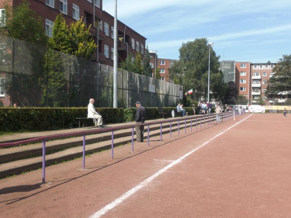 Professor-Reinmüller-Platz stadium