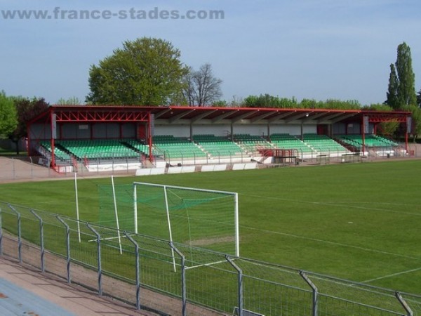 Stade des Alouettes stadium