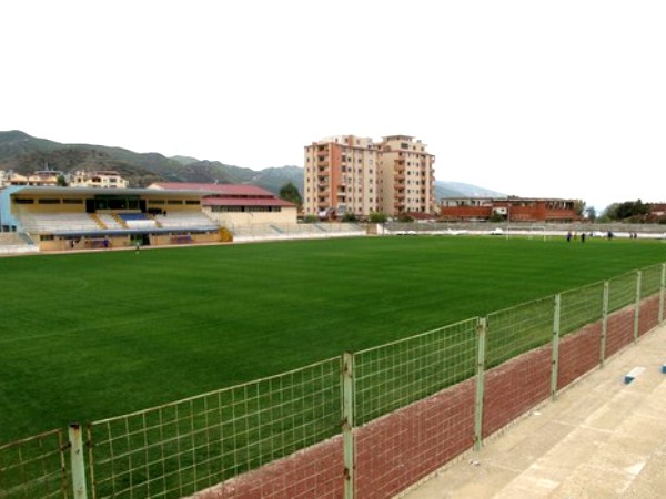 Stadiumi Gjorgji Kyçyku stadium