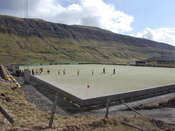 inni í Dal stadium
