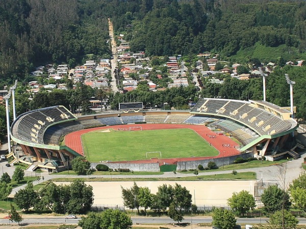 Estadio Municipal Alcaldesa Ester Roa Rebolledo stadium