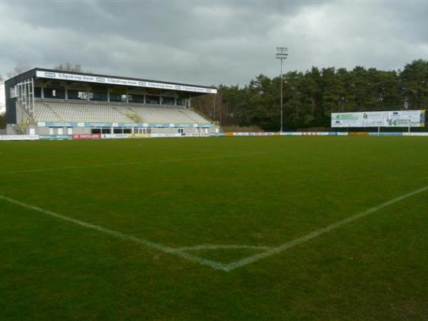 Staf Janssensstadion stadium