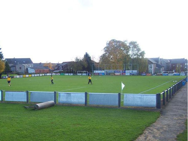 Terrain de Raeren stadium