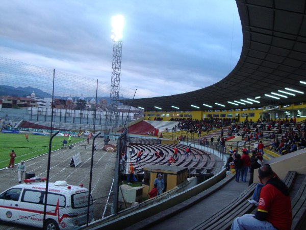 Estadio Alejandro Serrano Aguilar Banco del Austro stadium