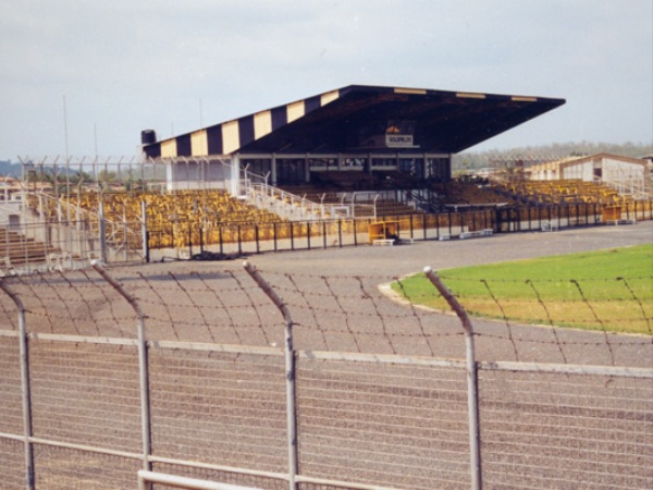 Len Clay Stadium stadium