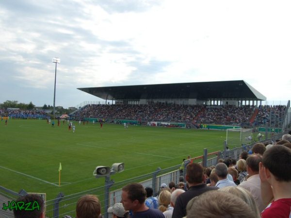 Sportpark Husterhöhe stadium